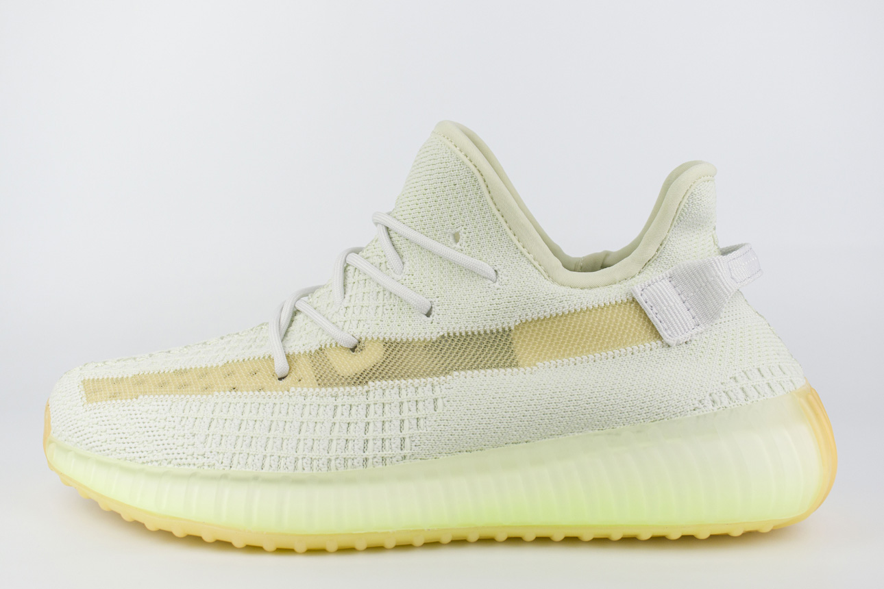 Кроссовки Adidas Yeezy 350 boost v2 Hyperspace