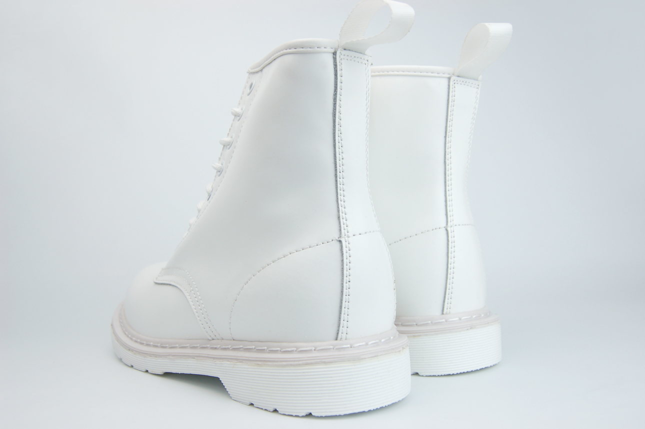 Ботинки Dr. Martens 1460 Wmns Fur Triple White