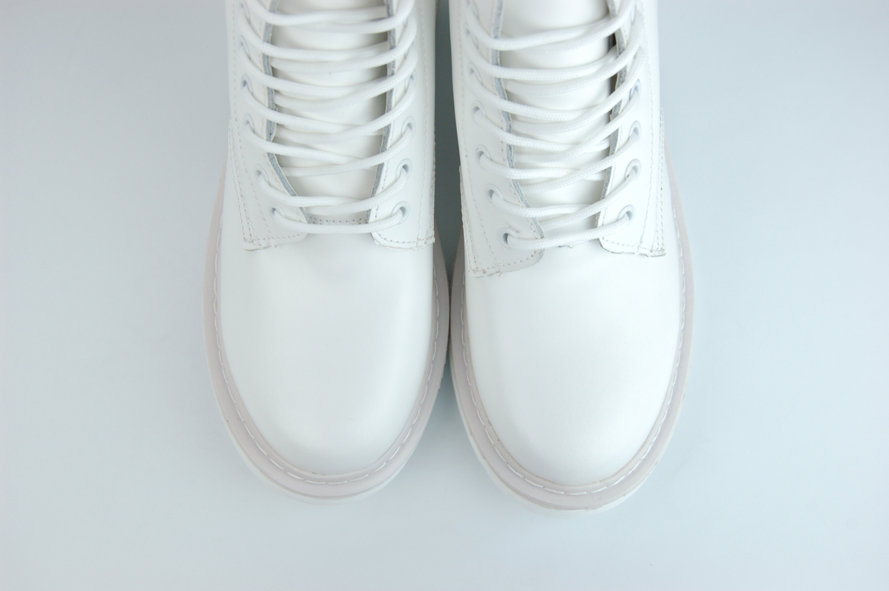Ботинки Dr. Martens 1460 Wmns Fur Triple White