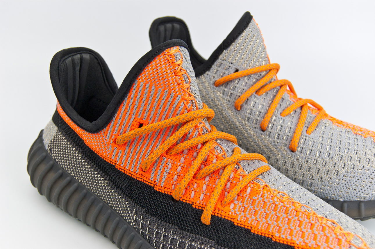 Кроссовки Adidas Yeezy 350 boost Black / Orange