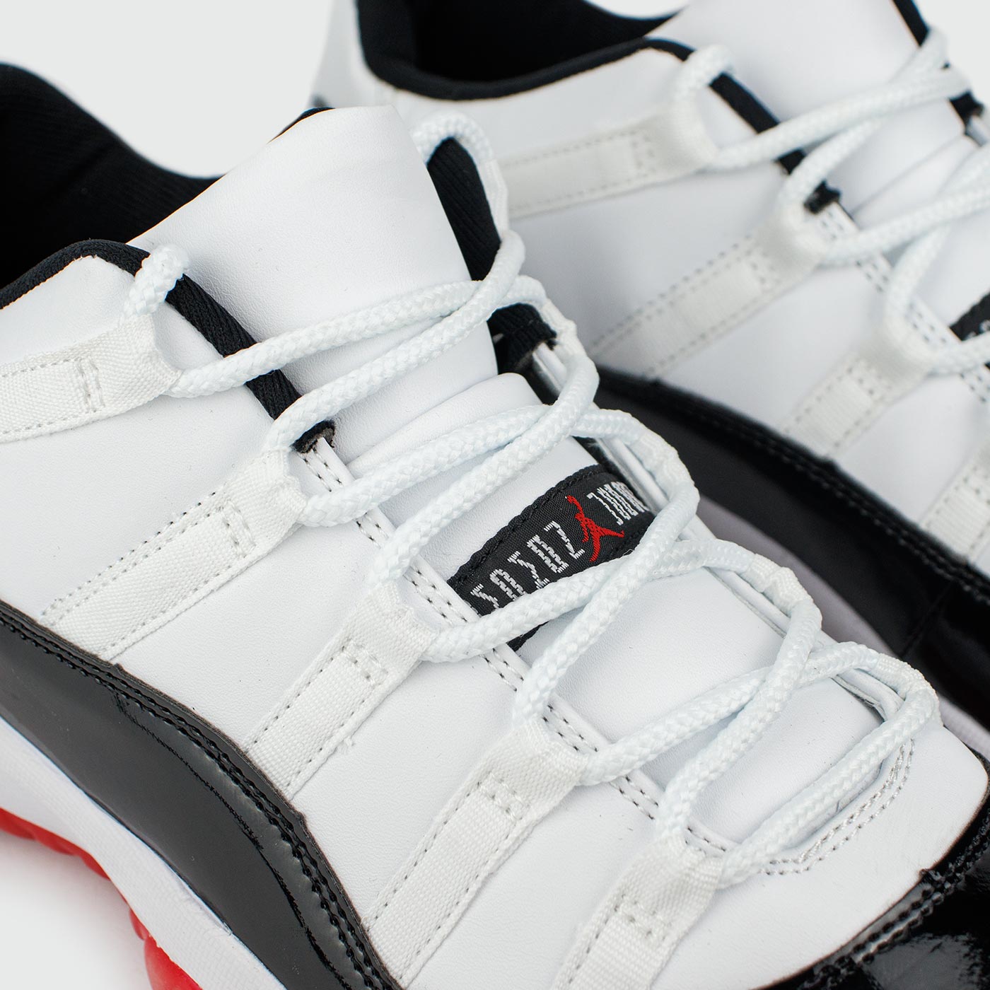 Кроссовки Nike Air Jordan 11 Low Gym Red