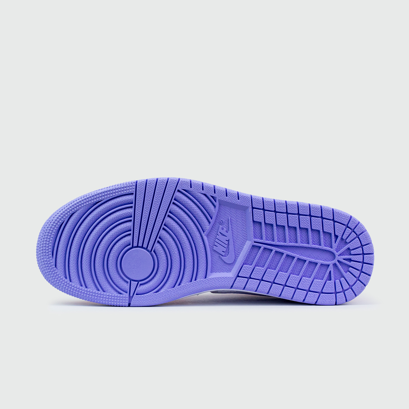 Кроссовки Nike Air Jordan 1 Low Arctic Punch Кроссовки Nike Air Jordan 1 Low Arctic Punch
