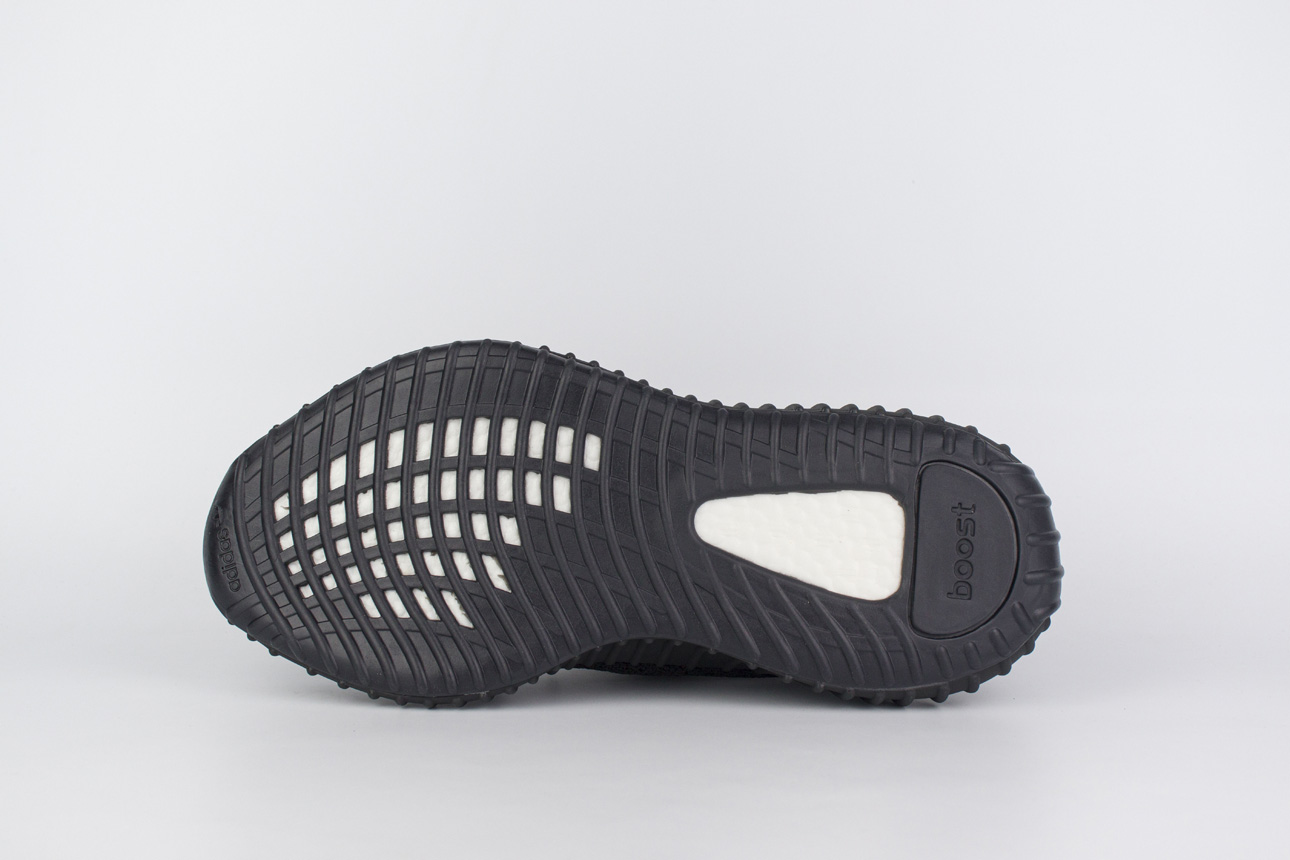 Кроссовки Adidas Yeezy 350 boost v2 Sply350 Black Pink Кроссовки Adidas Yeezy 350 boost v2 Sply350 Black Pink