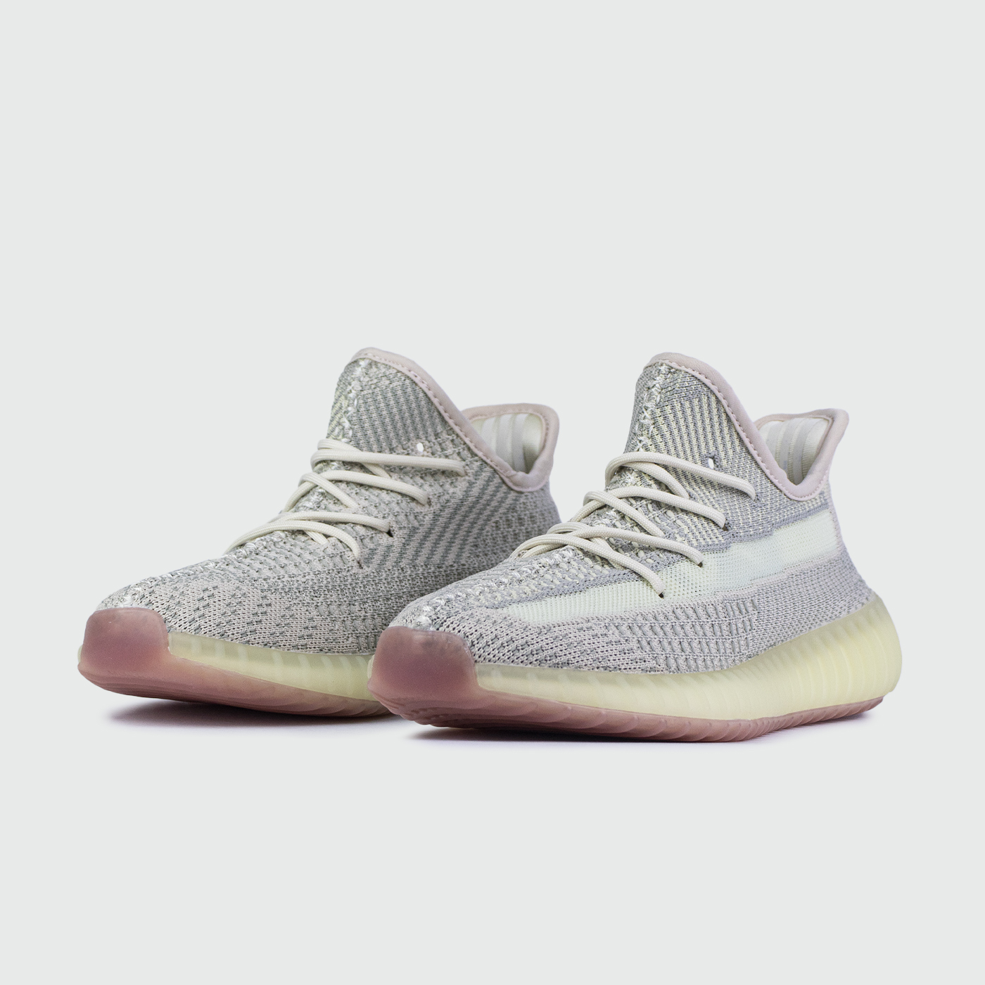 Кроссовки Adidas Yeezy 350 boost v2 Citrin Кроссовки Adidas Yeezy 350 boost v2 Citrin