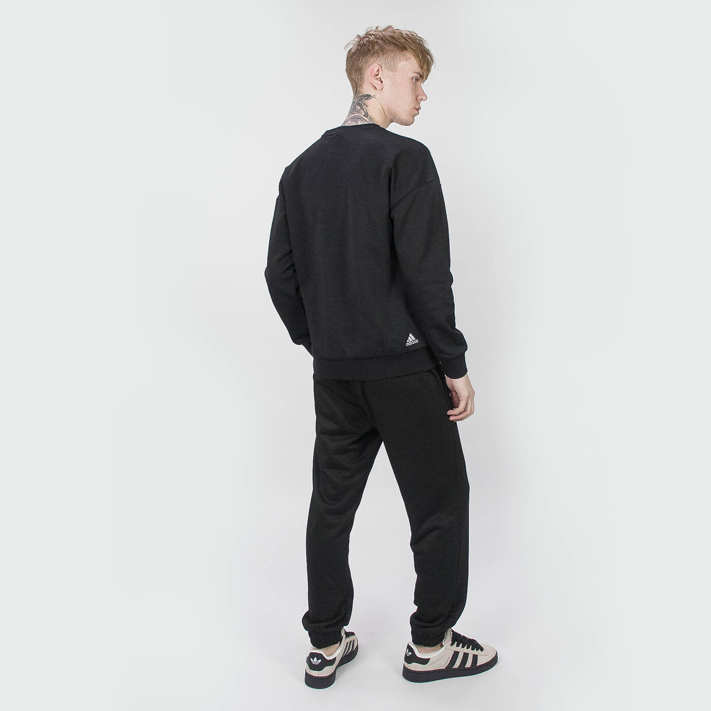 Свитшот Adidas HE7464