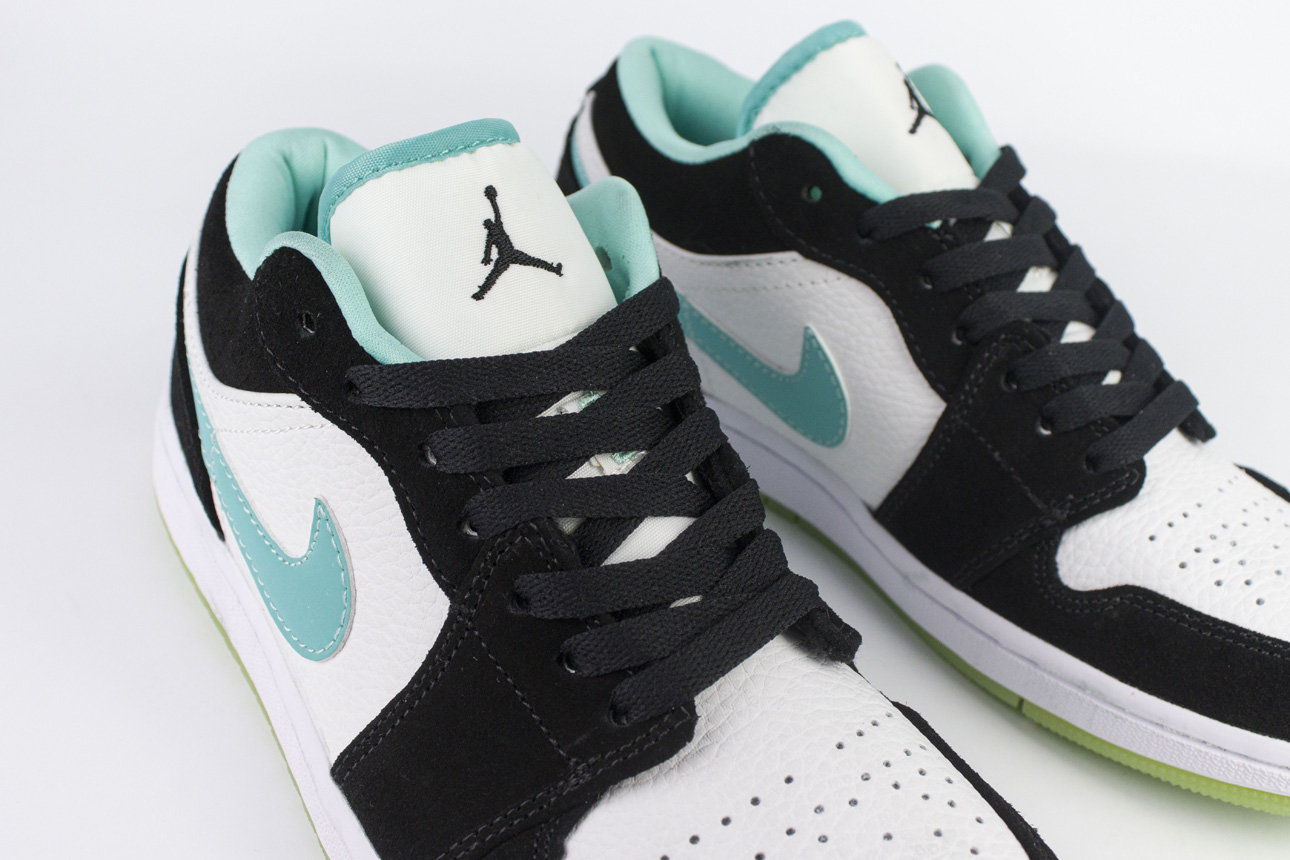 Кроссовки Nike Air Jordan 1 Low Wmns Wh. / Black / Mint Кроссовки Nike Air Jordan 1 Low Wmns Wh. / Black / Mint