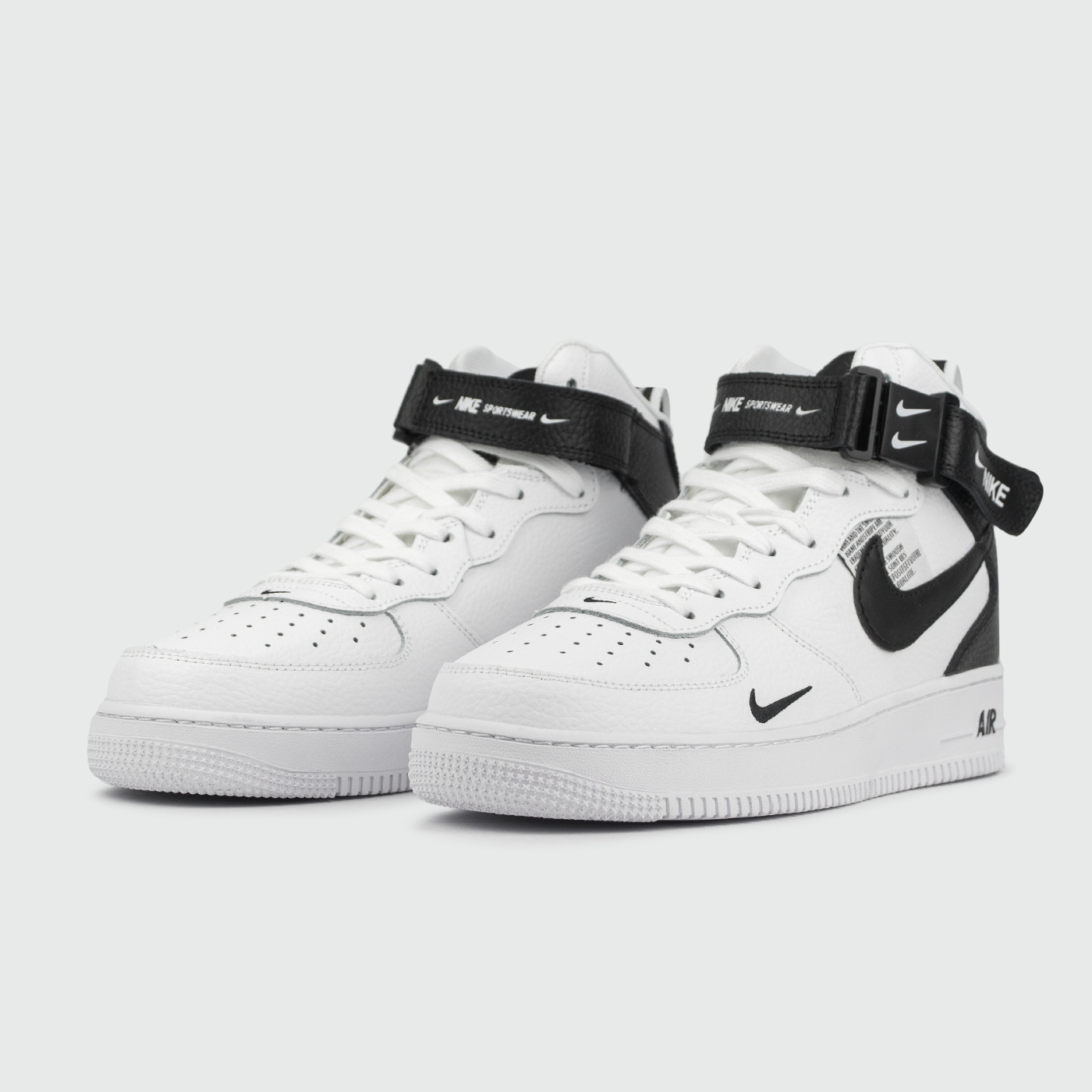 Кроссовки Nike Air Force 1 Mid LV8 Utility White / Black with Fur Кроссовки Nike Air Force 1 Mid LV8 Utility White / Black with Fur