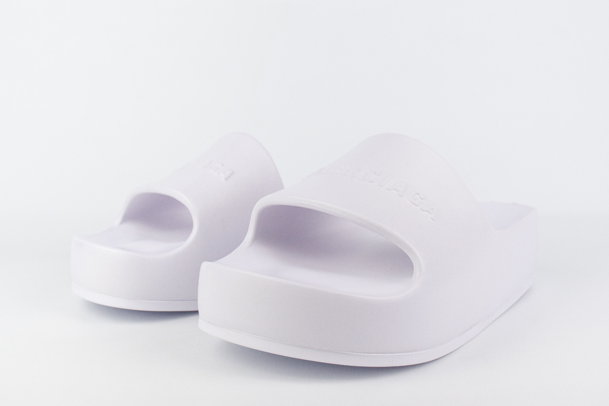 Шлепанцы Balenciaga Chunky Slide White Шлепанцы Balenciaga Chunky Slide White