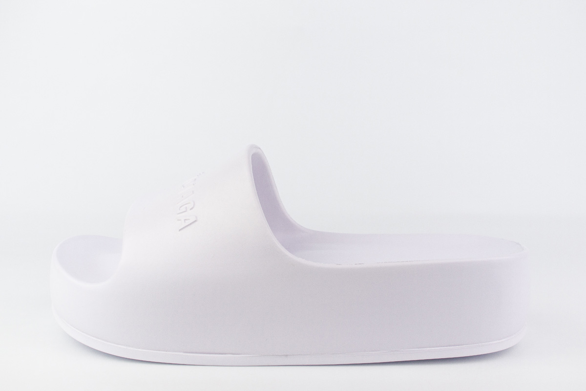 Шлепанцы Balenciaga Chunky Slide White Шлепанцы Balenciaga Chunky Slide White