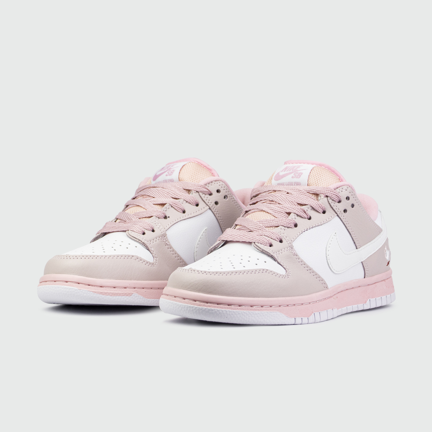 Кроссовки Nike SB Dunk Low Wmns Pink / White