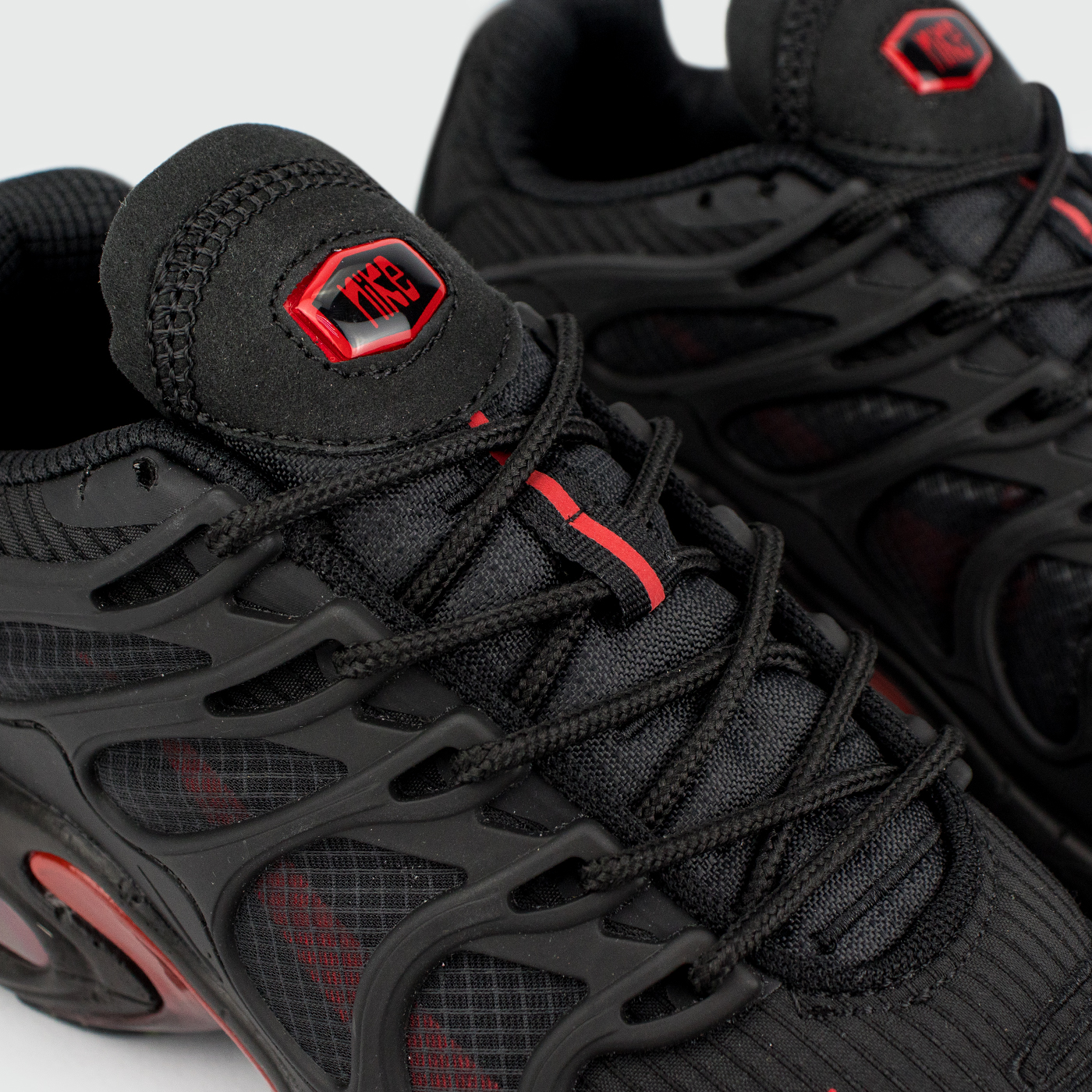 Кроссовки Nike Air Max Terrascape Black / Red