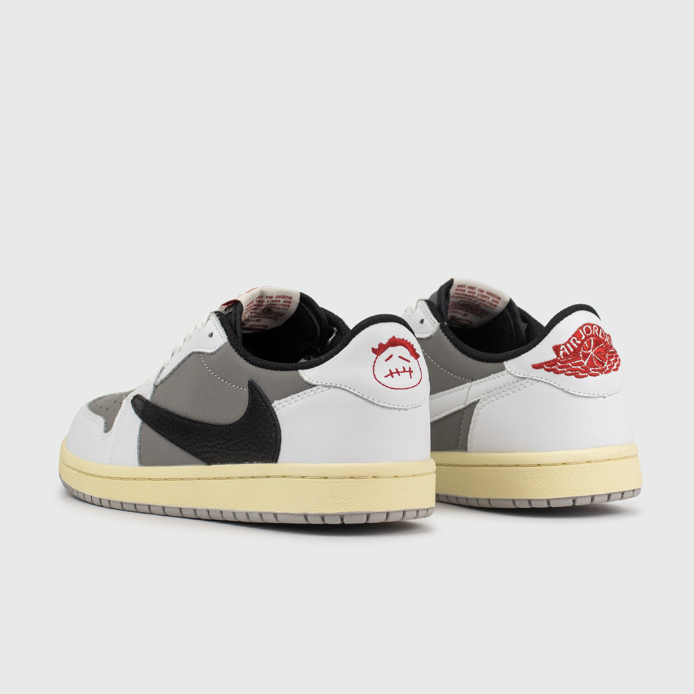 Кроссовки Nike Air Jordan 1 Low x TS Grey / Black Sw. Кроссовки Nike Air Jordan 1 Low x TS Grey / Black Sw.