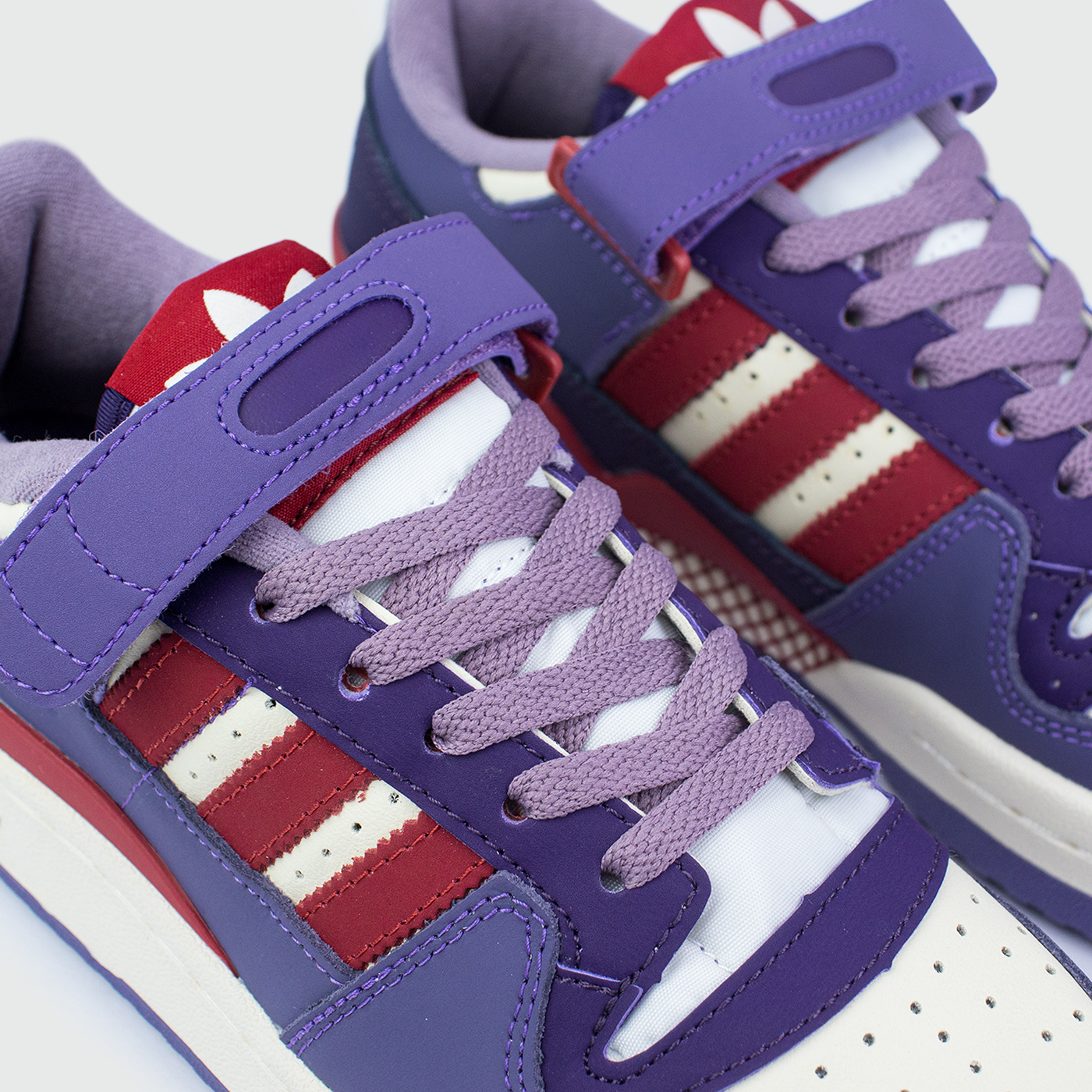 Кроссовки Adidas Forum Low Wmns Purple / Red