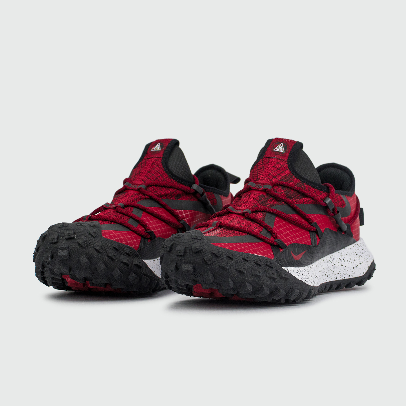 Кроссовки Nike ACG Mountain Fly Low Gtx Red / Black Кроссовки Nike ACG Mountain Fly Low Gtx Red / Black