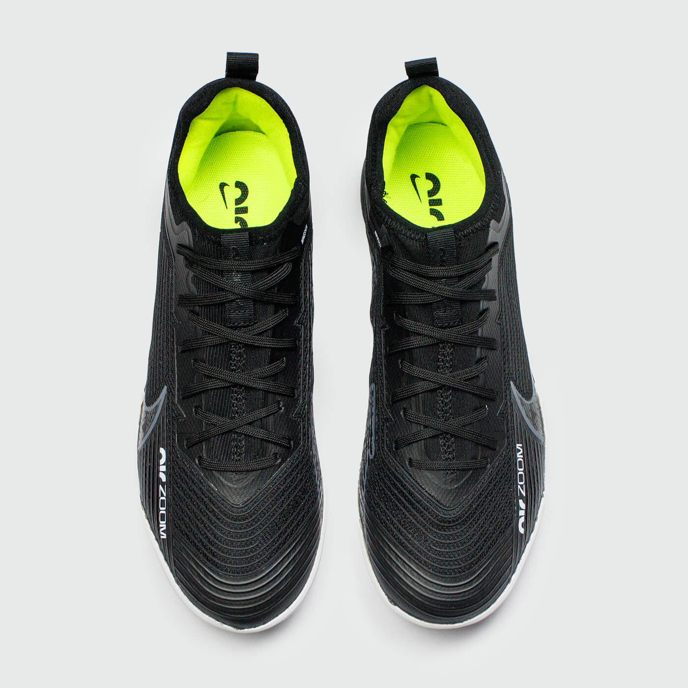 Бампы Nike Air Zoom Mercurial Vapor XV Pro IC Black / White Бампы Nike Air Zoom Mercurial Vapor XV Pro IC Black / White