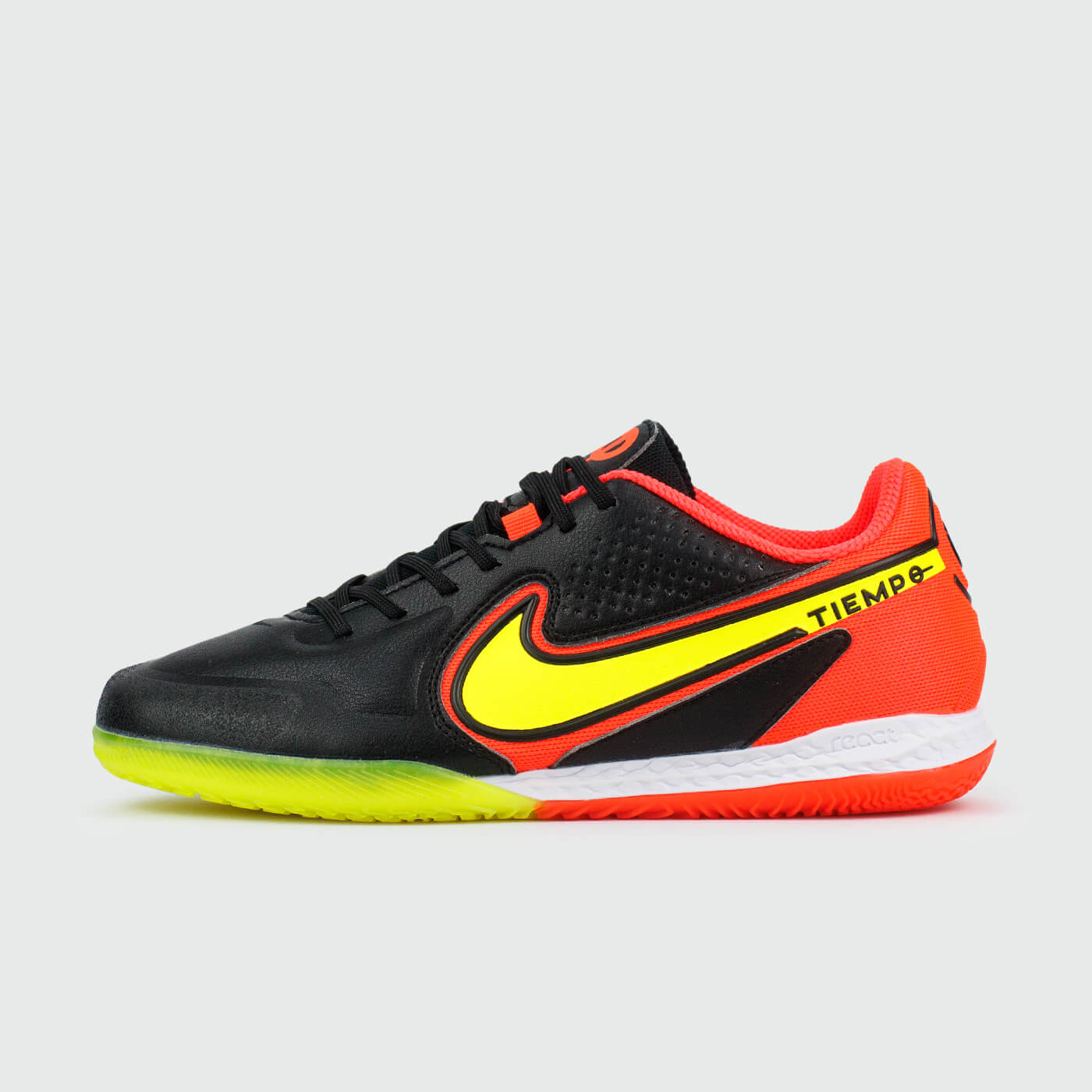 Футзалки Nike React Legend 9 Pro IC Black / Red Футзалки Nike React Legend 9 Pro IC Black / Red