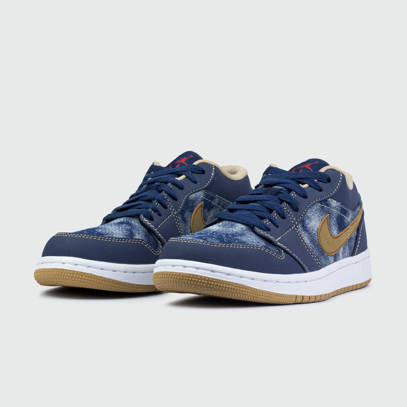 Кроссовки Air Jordan 1 Low Denim Кроссовки Air Jordan 1 Low Denim