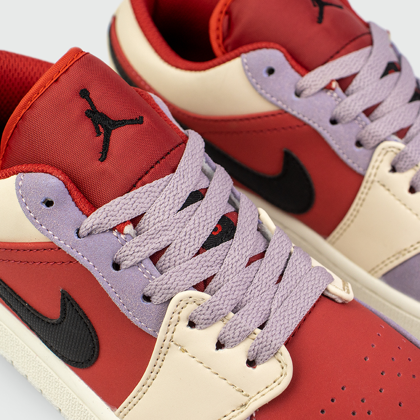 Кроссовки Nike Air Jordan 1 Low Wmns Canyon Rust Кроссовки Nike Air Jordan 1 Low Wmns Canyon Rust