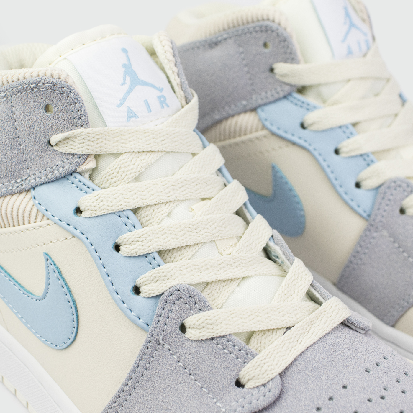Кроссовки Nike Air Jordan 1 Wmns L.Violet / Blue