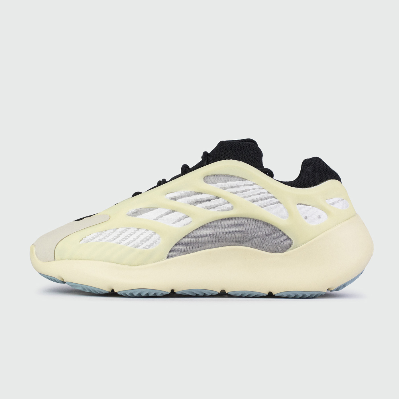 Кроссовки Adidas Yeezy Boost 700 v3 Wmns Azael