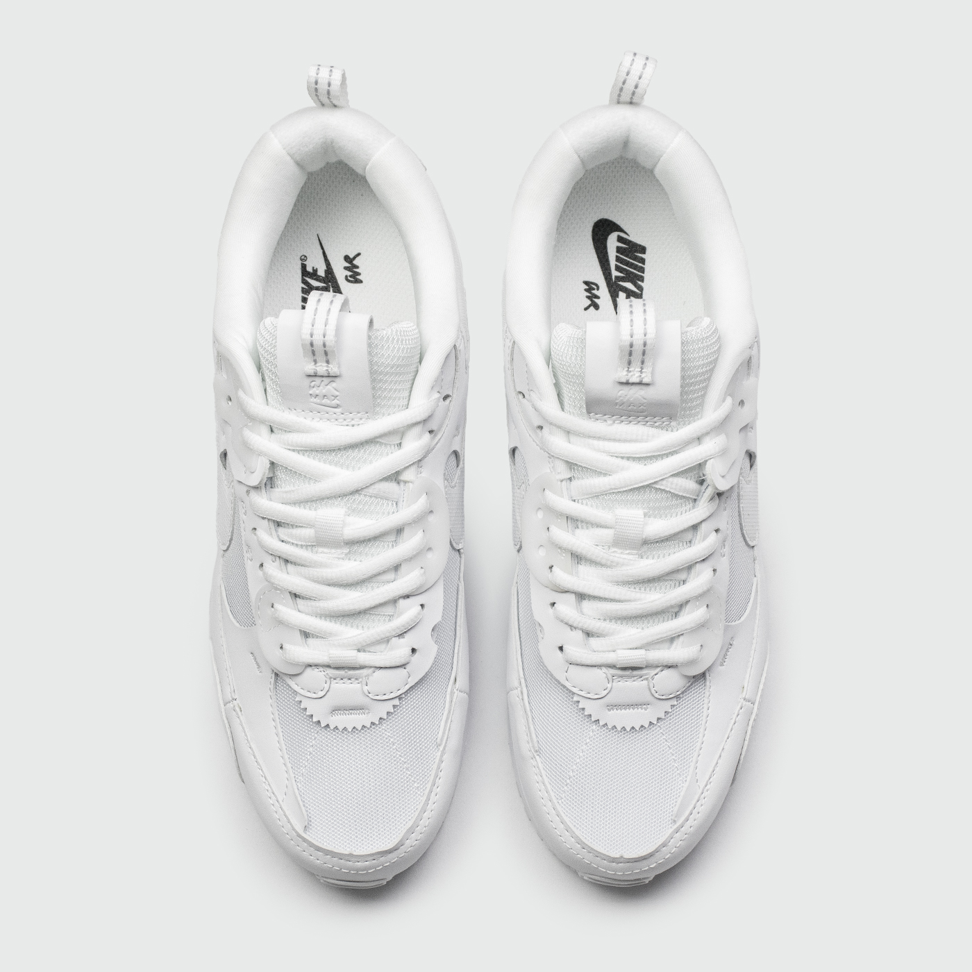 Кроссовки Nike Air Max 90 Futura Wmns Triple White Кроссовки Nike Air Max 90 Futura Wmns Triple White