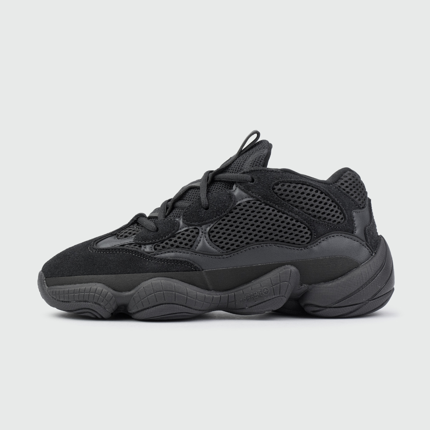 Кроссовки Adidas Yeezy Boost 500 Wmns Triple Black Кроссовки Adidas Yeezy Boost 500 Wmns Triple Black