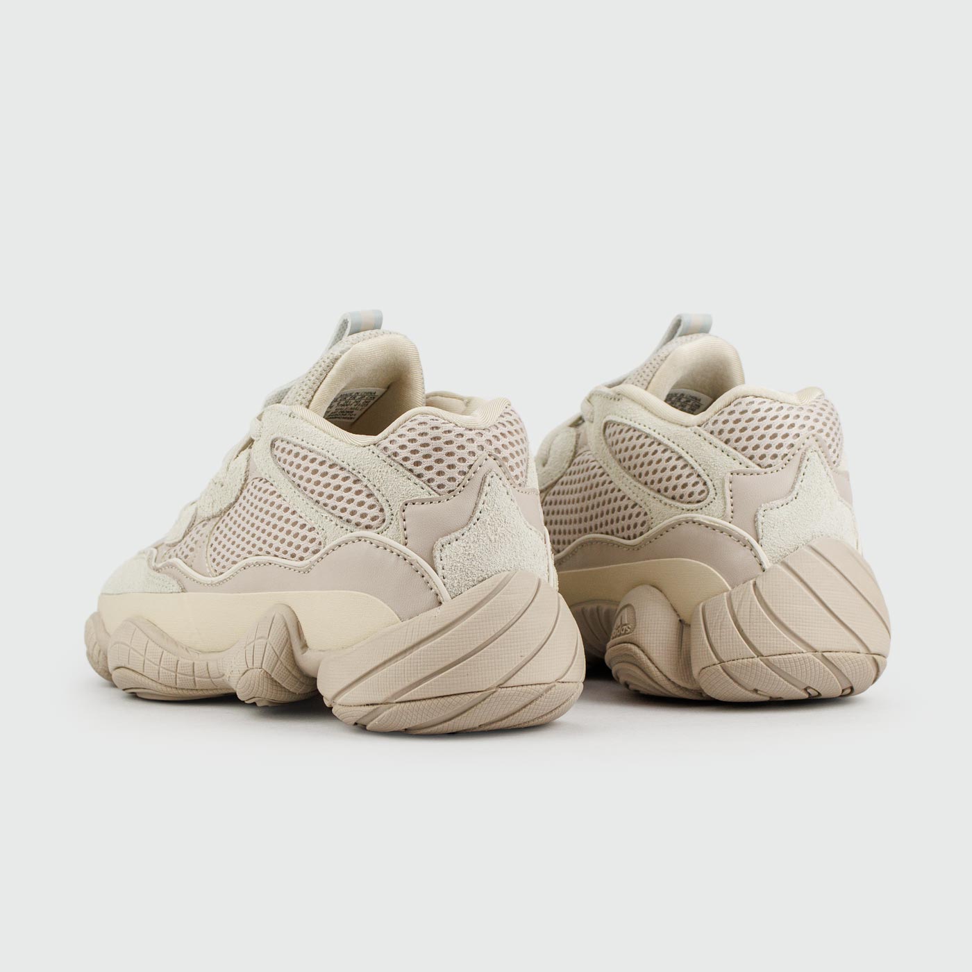 Кроссовки Adidas Yeezy Boost 500 Wmns Light Grey Кроссовки Adidas Yeezy Boost 500 Wmns Light Grey