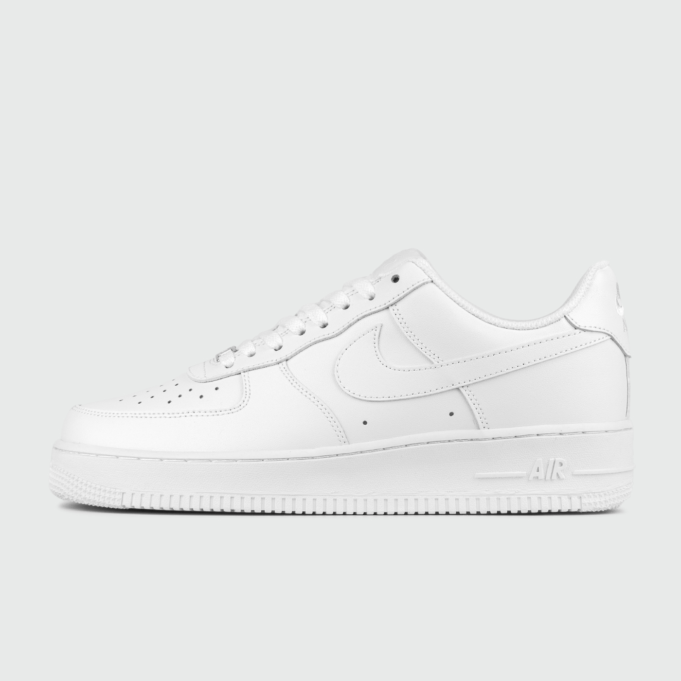 Кроссовки Nike Air Force 1 Low Wmns Triple White Qual. Кроссовки Nike Air Force 1 Low Wmns Triple White Qual.