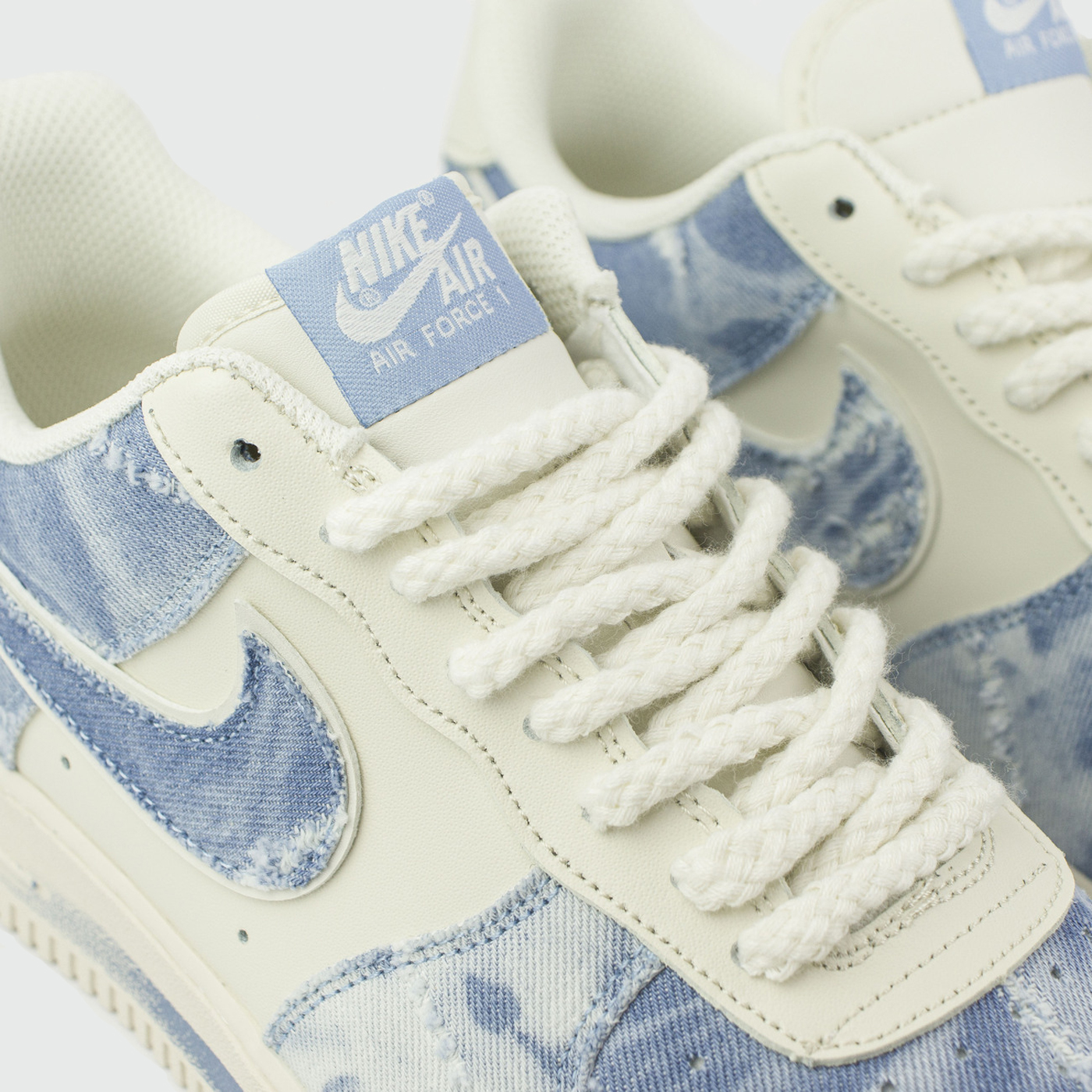 Кроссовки Nike Air Force 1 Low Wmns Denim