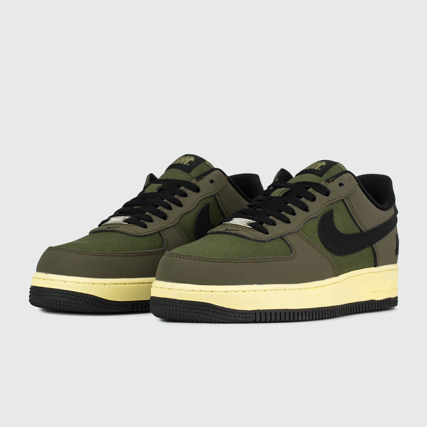 Кроссовки Nike Air Force 1 x Undefeated Wmns Grey / Green Кроссовки Nike Air Force 1 x Undefeated Wmns Grey / Green