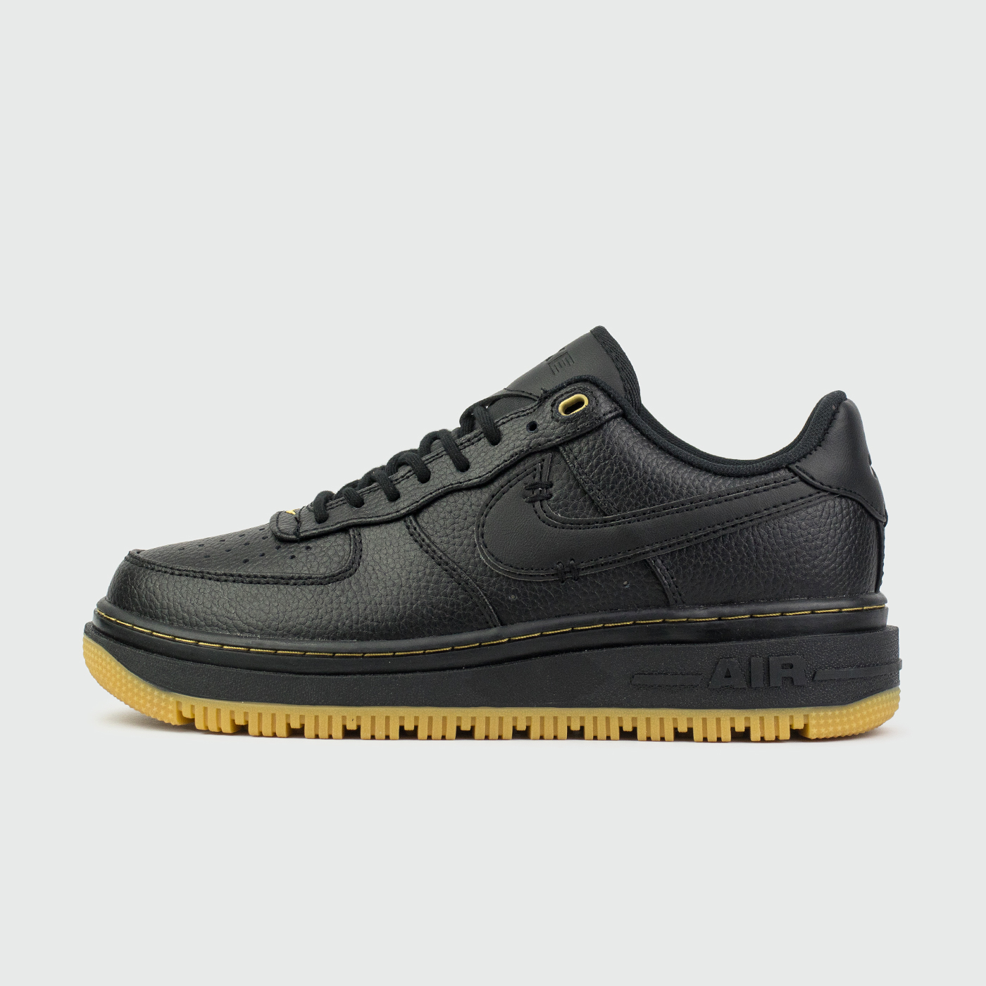 Кроссовки Nike Air Force 1 Low Luxe Wmns Black / Gum Кроссовки Nike Air Force 1 Low Luxe Wmns Black / Gum