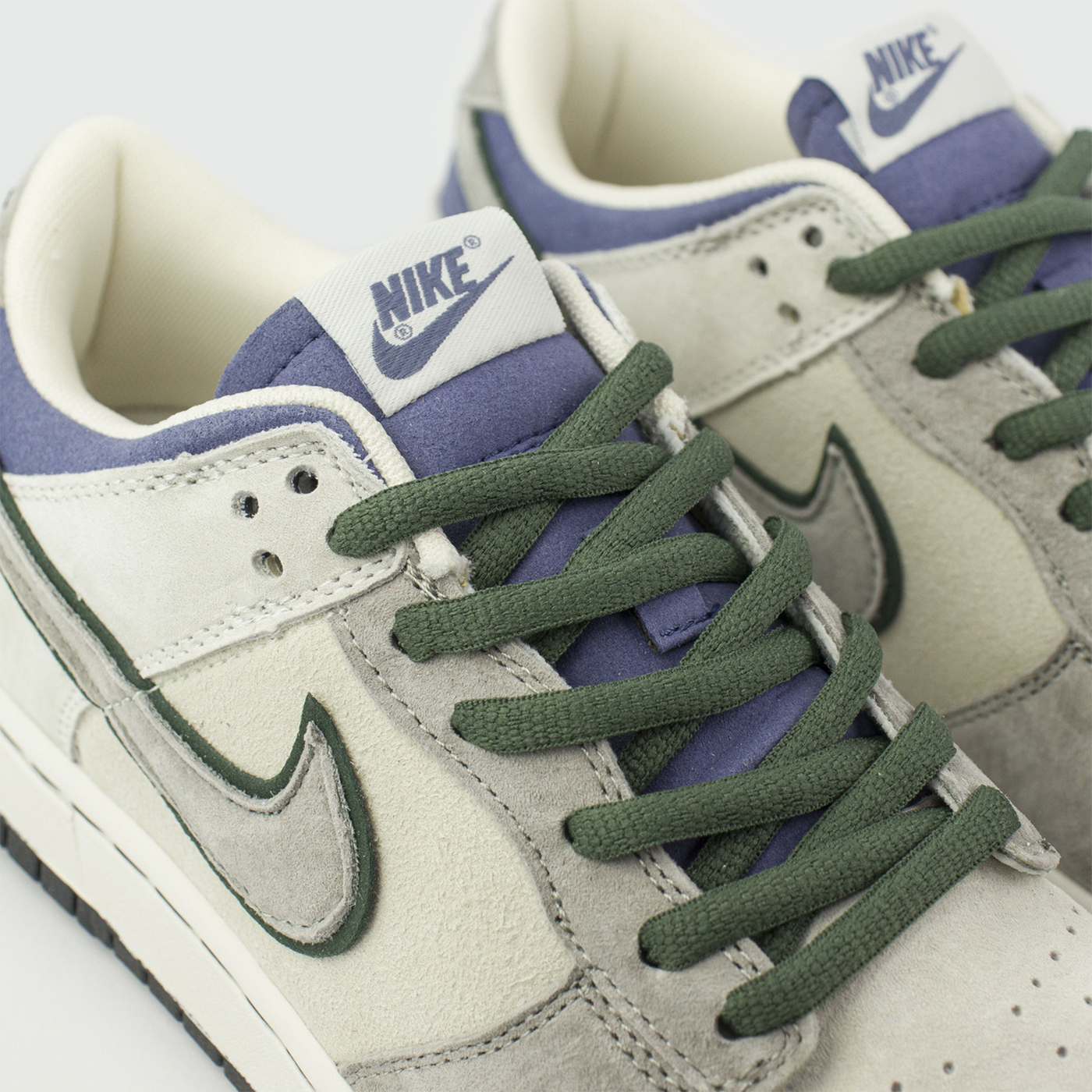 Кроссовки Nike Dunk Low Wmns Grey / Violet