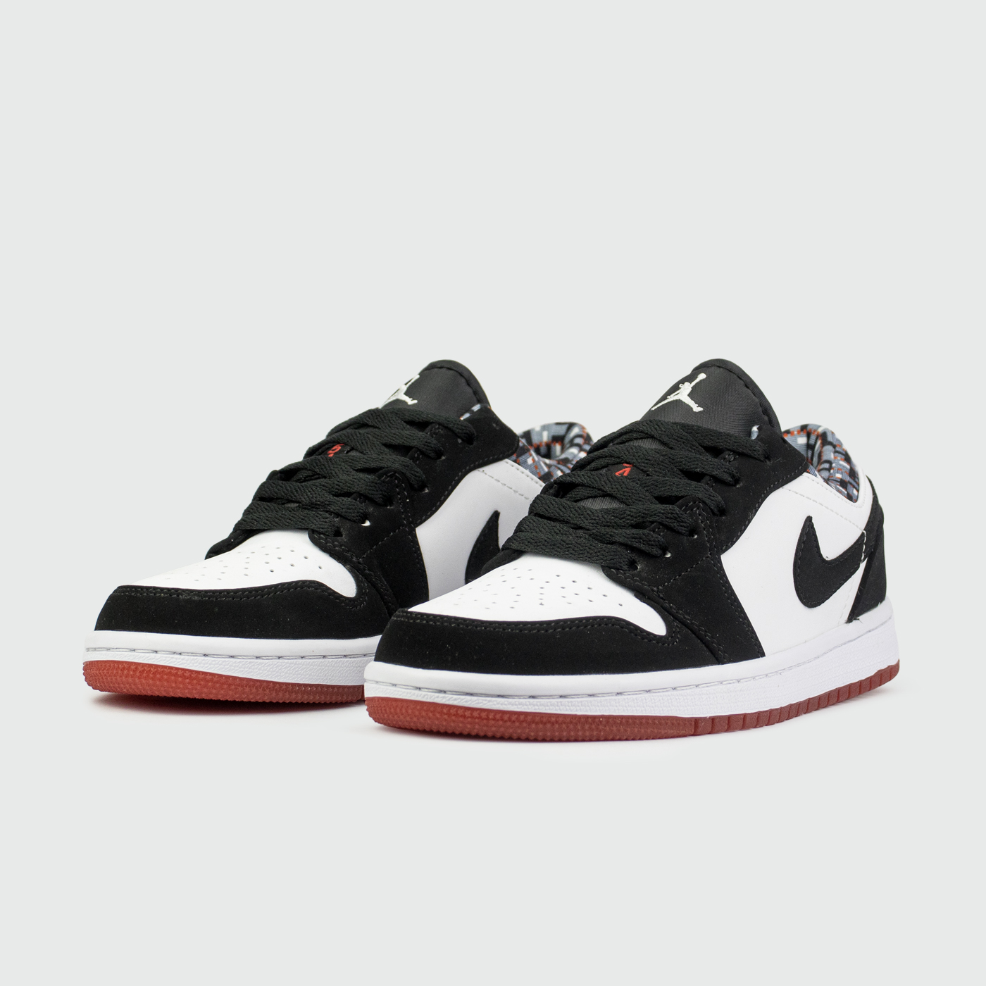 Кроссовки Nike Air Jordan 1 Low Wmns Quai 54 Кроссовки Nike Air Jordan 1 Low Wmns Quai 54