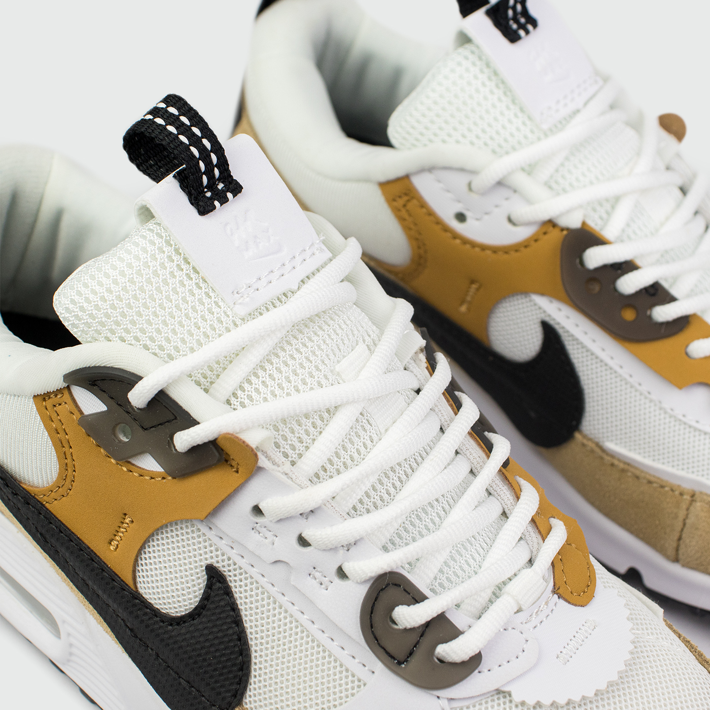 Кроссовки Nike Air Max 90 Futura Wmns White / Brown Кроссовки Nike Air Max 90 Futura Wmns White / Brown