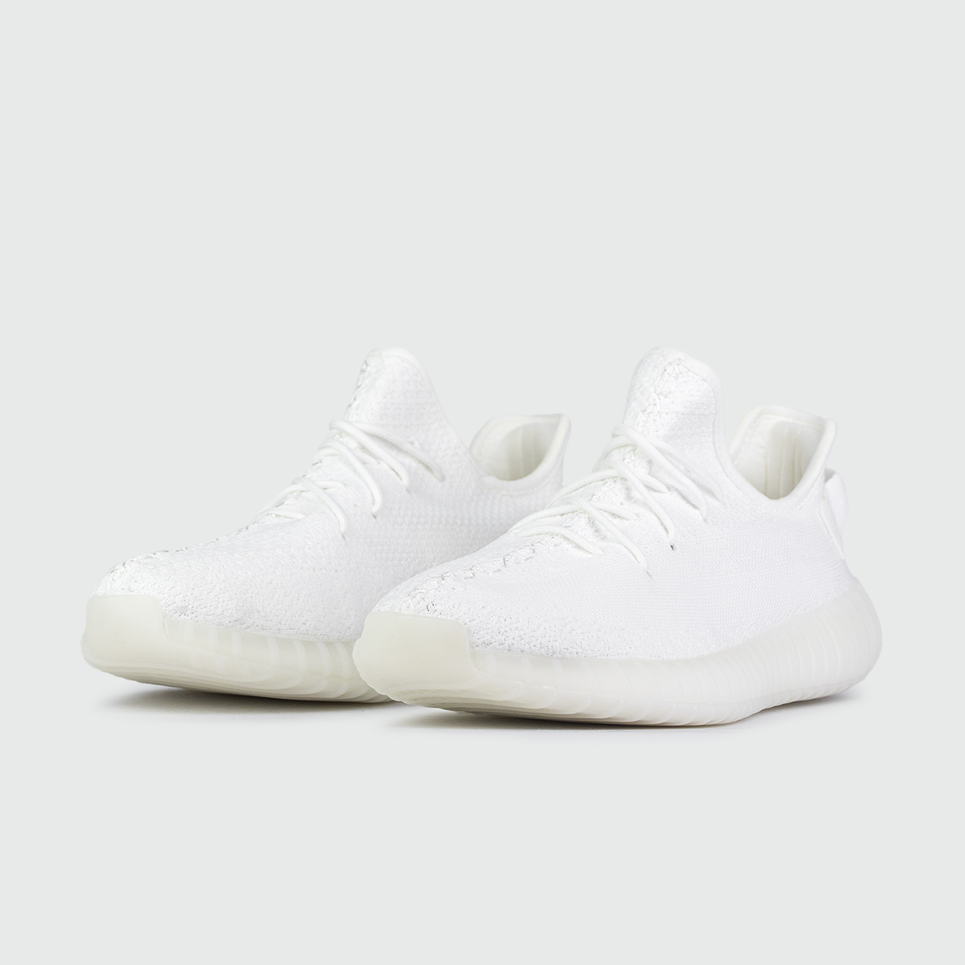 Кроссовки Adidas Yeezy 350 boost v2 Triple White Wmns Кроссовки Adidas Yeezy 350 boost v2 Triple White Wmns