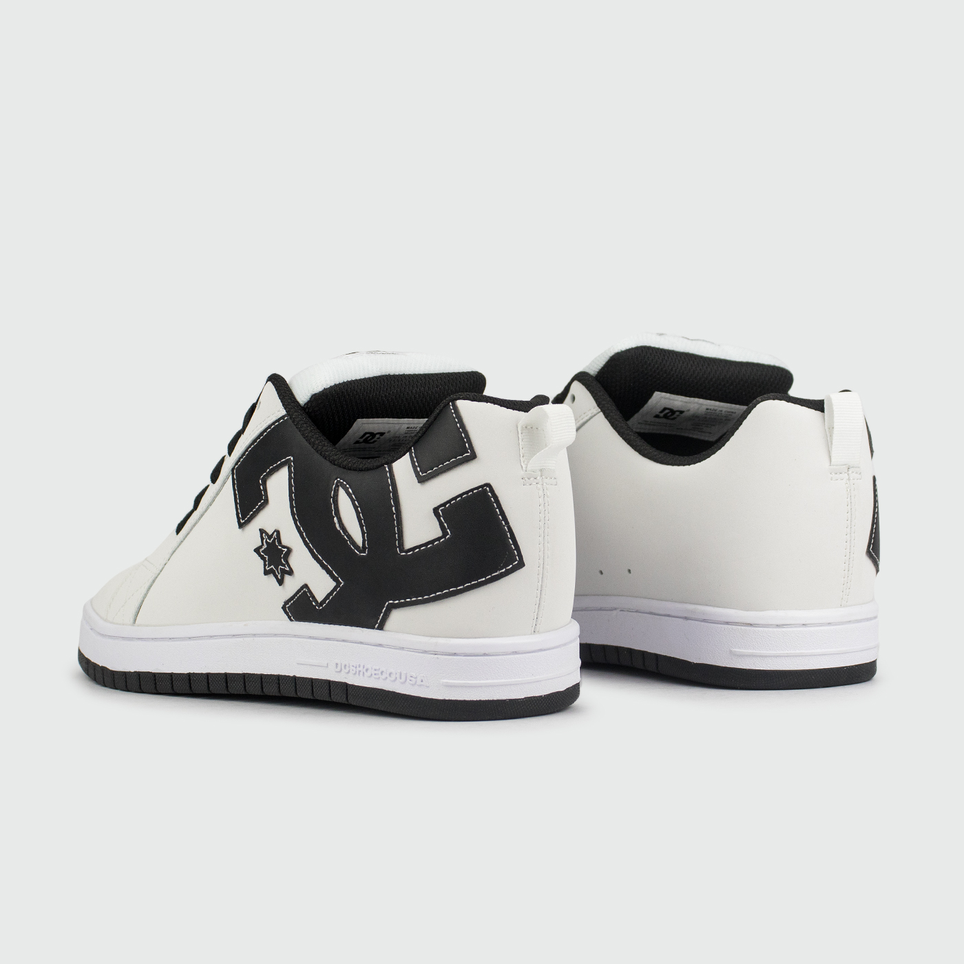 Кеды DC Shoes Court Graffik White / Logo Black Кеды DC Shoes Court Graffik White / Logo Black
