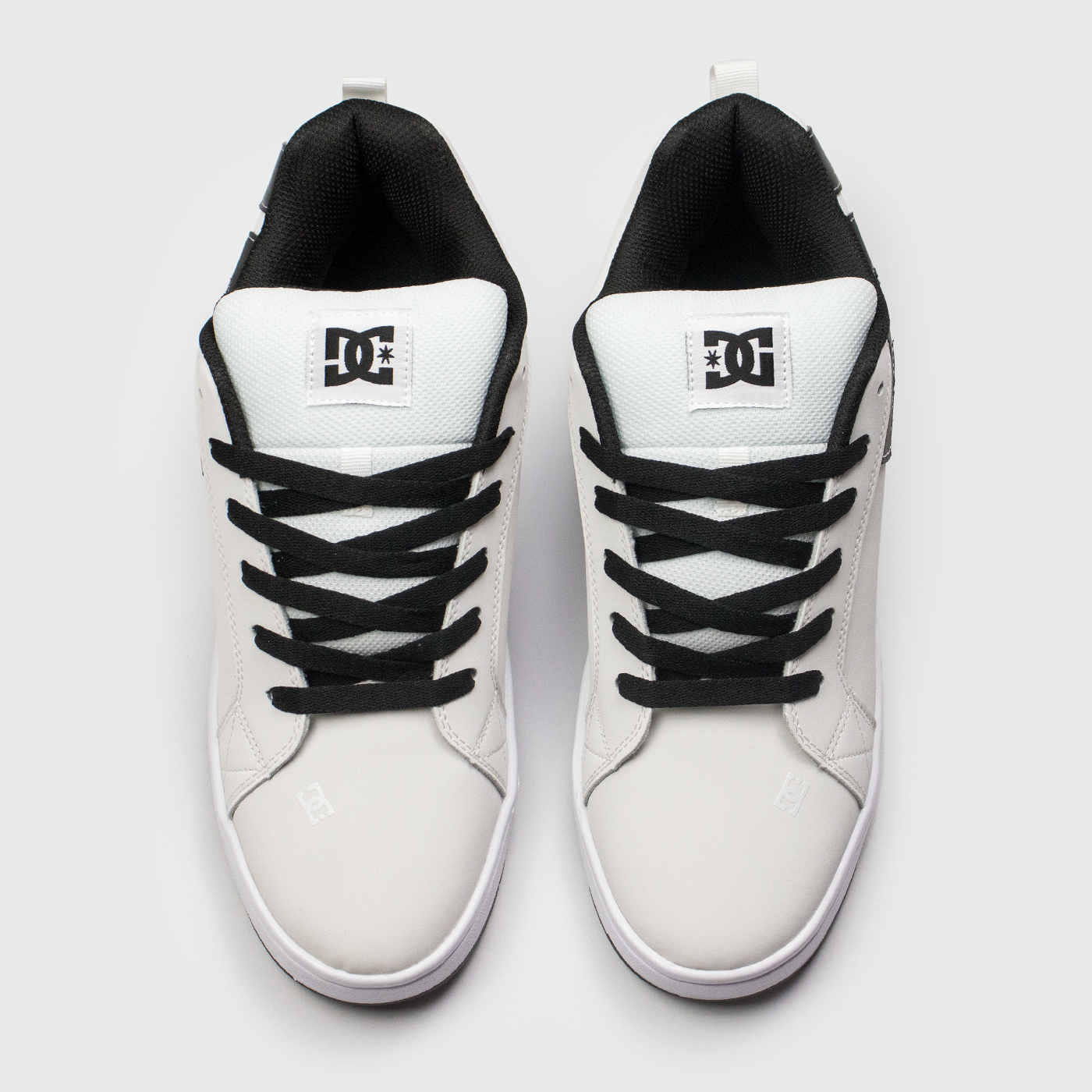 Кеды DC Shoes Court Graffik White / Logo Black Кеды DC Shoes Court Graffik White / Logo Black