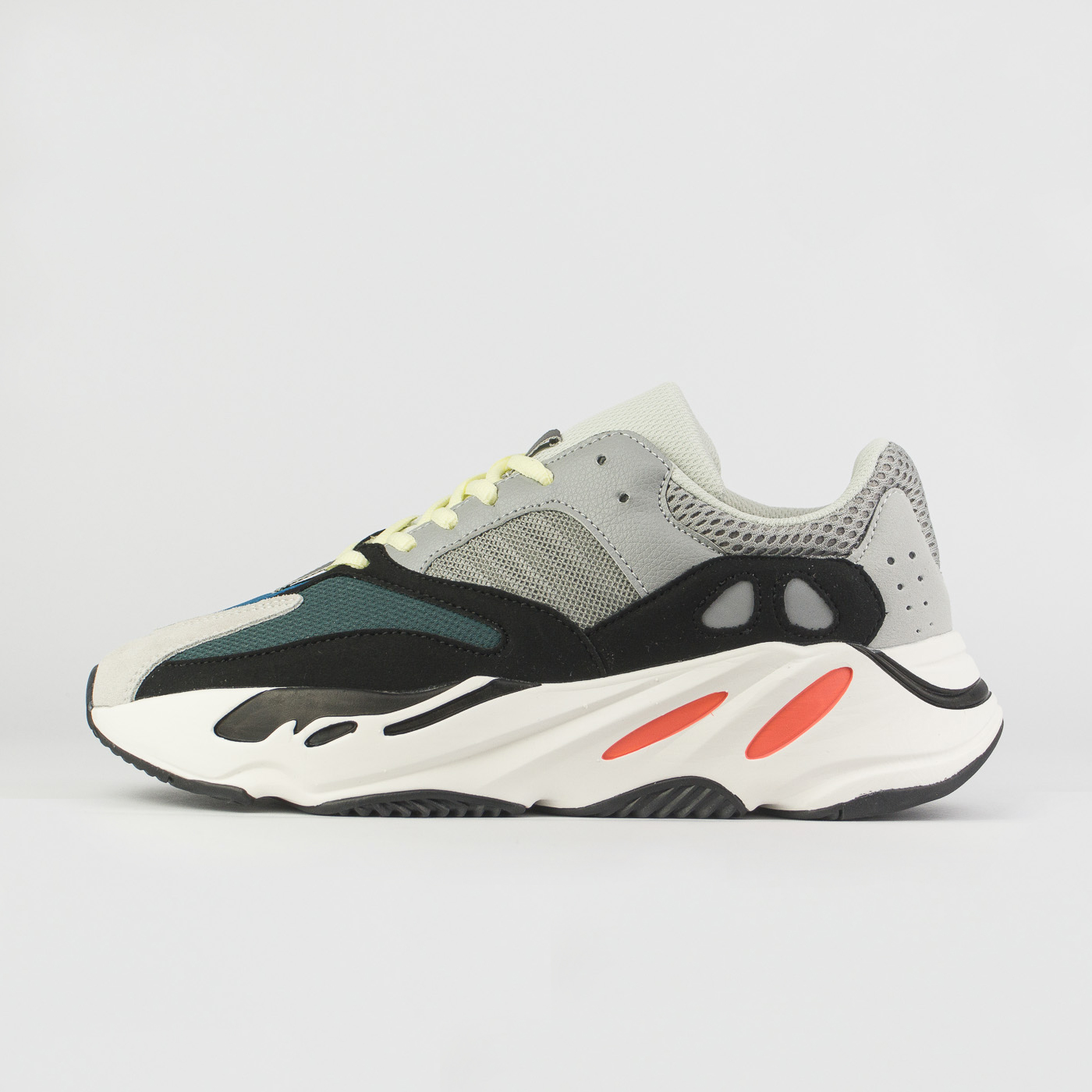 Кроссовки Adidas Yeezy Boost 700 Wave Runner new Wmns Кроссовки Adidas Yeezy Boost 700 Wave Runner new Wmns