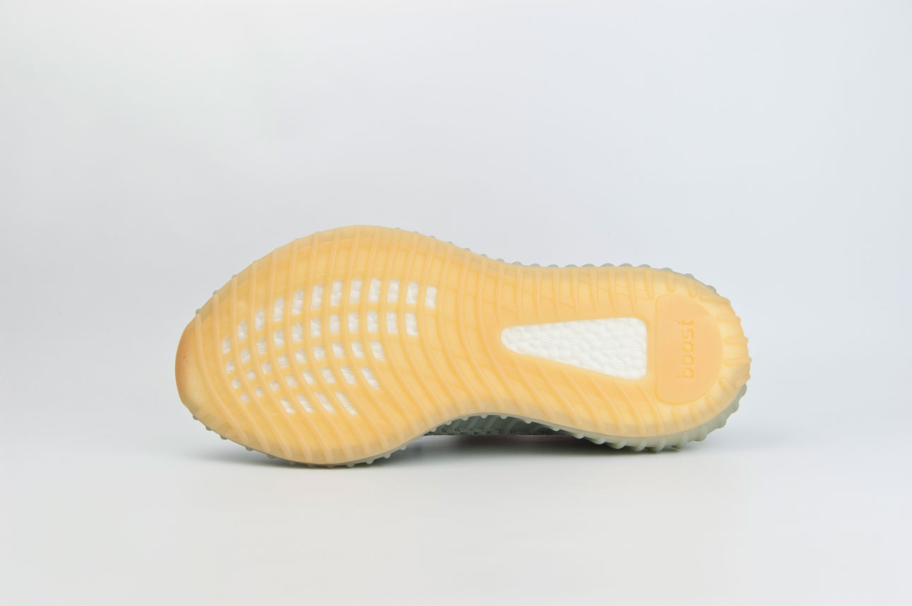 Кроссовки Adidas Yeezy 350 boost v2 Desert Sage WMNS Кроссовки Adidas Yeezy 350 boost v2 Desert Sage WMNS