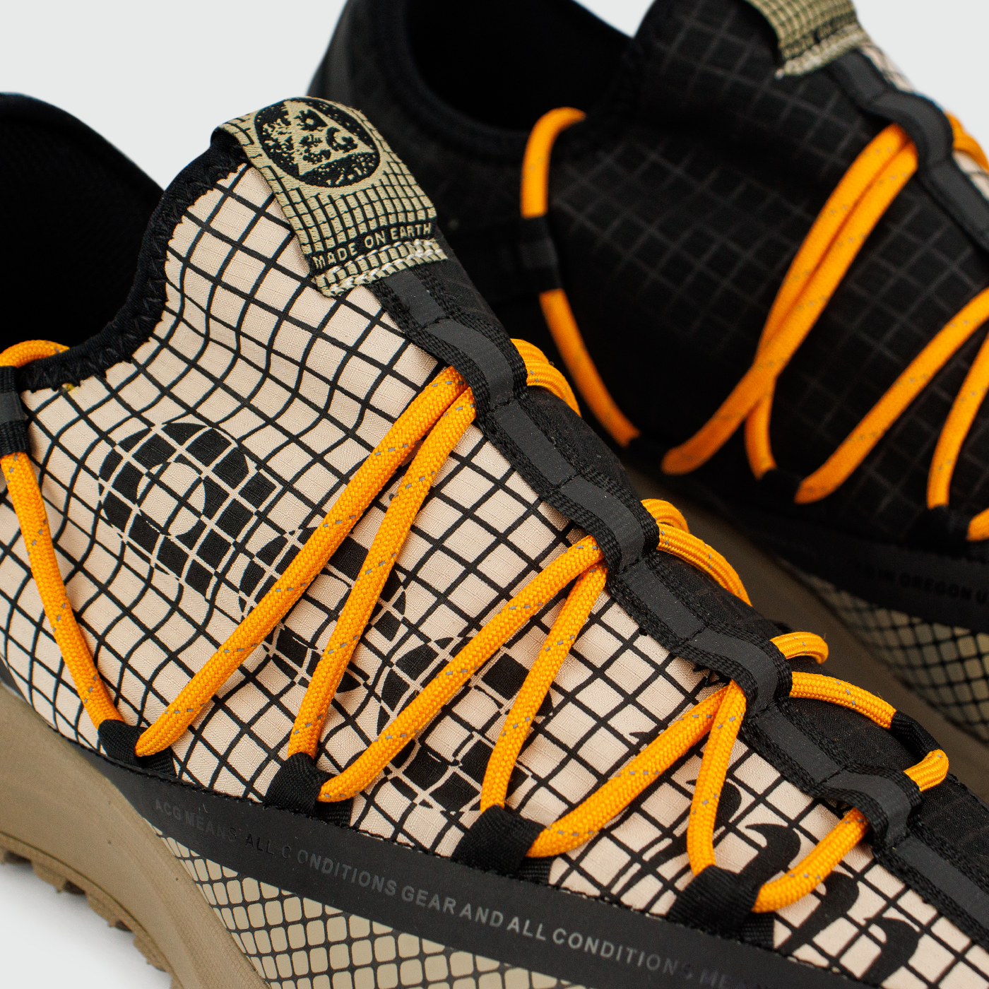 Кроссовки Nike ACG Mountain Fly Low Gtx Fossil Stone Кроссовки Nike ACG Mountain Fly Low Gtx Fossil Stone
