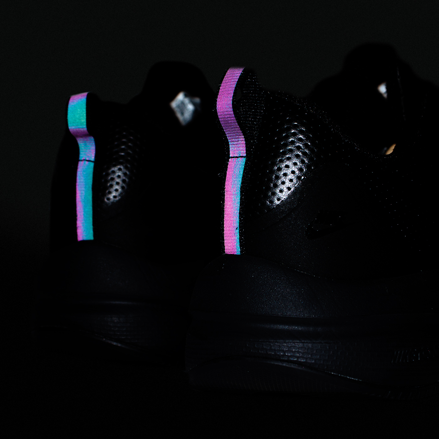 Кроссовки Nike Zoom Winflo 8 Leather Trp. Black Кроссовки Nike Zoom Winflo 8 Leather Trp. Black
