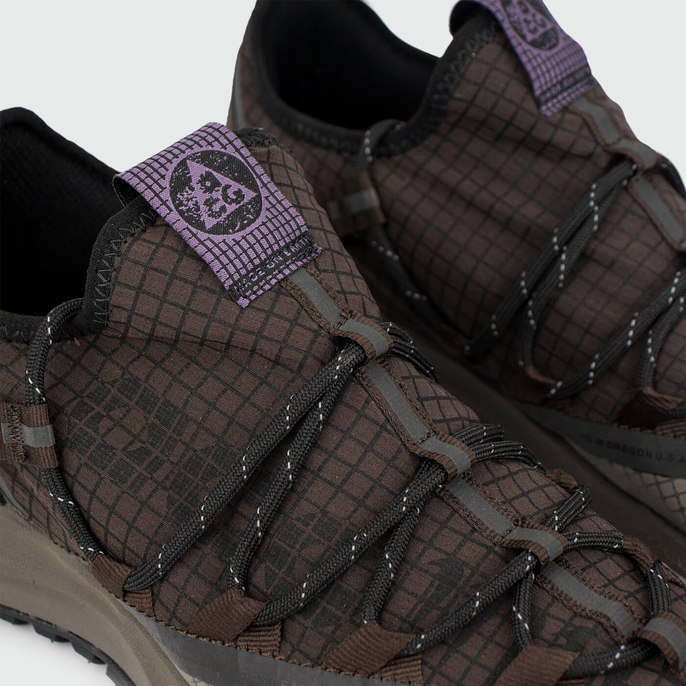 Кроссовки Nike ACG Mountain Fly Low Gtx Dark Brown Кроссовки Nike ACG Mountain Fly Low Gtx Dark Brown