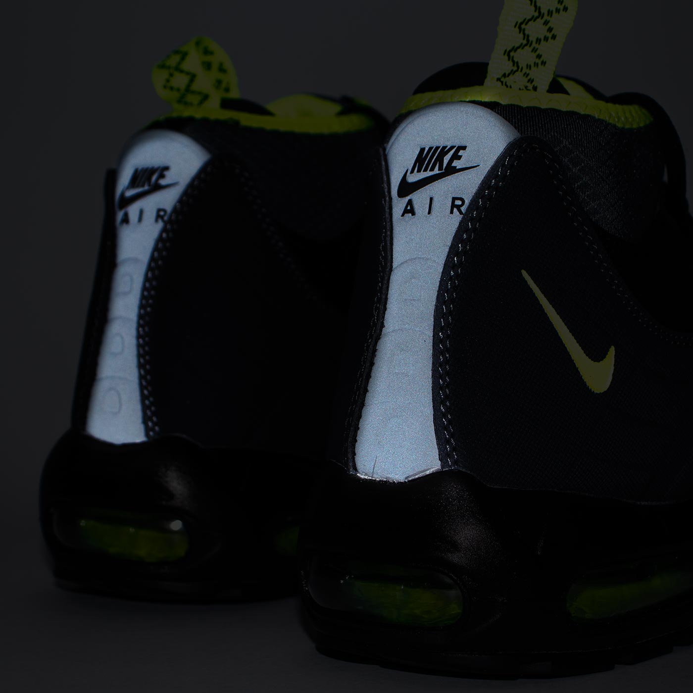 Кроссовки Nike Air Max 95 Sneakerboot Grey Volt Кроссовки Nike Air Max 95 Sneakerboot Grey Volt