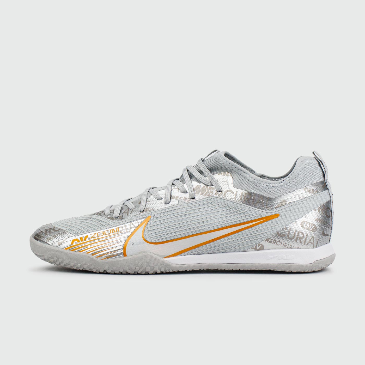 Бампы Nike Air Zoom Mercurial Vapor XV Pro IC Grey Gold Бампы Nike Air Zoom Mercurial Vapor XV Pro IC Grey Gold