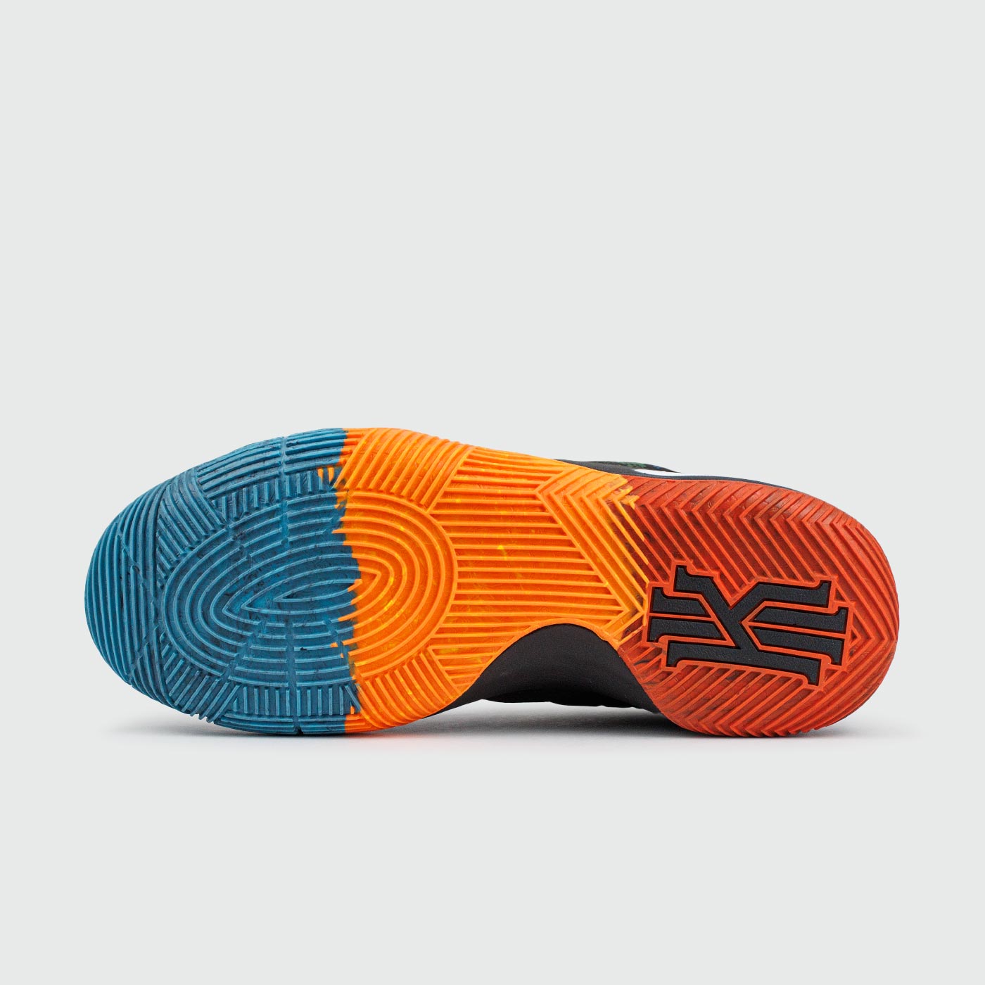 Кроссовки Nike Kyrie 2 BHM Кроссовки Nike Kyrie 2 BHM