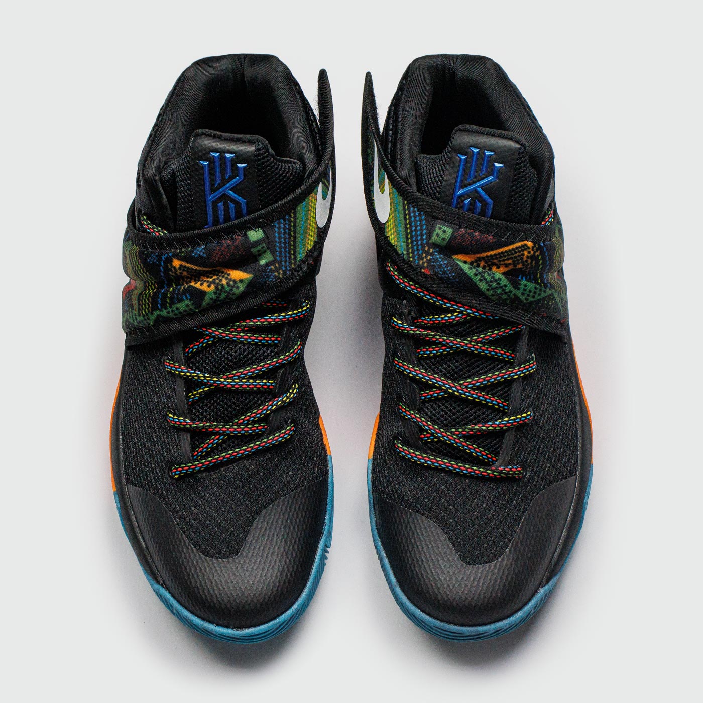 Кроссовки Nike Kyrie 2 BHM Кроссовки Nike Kyrie 2 BHM