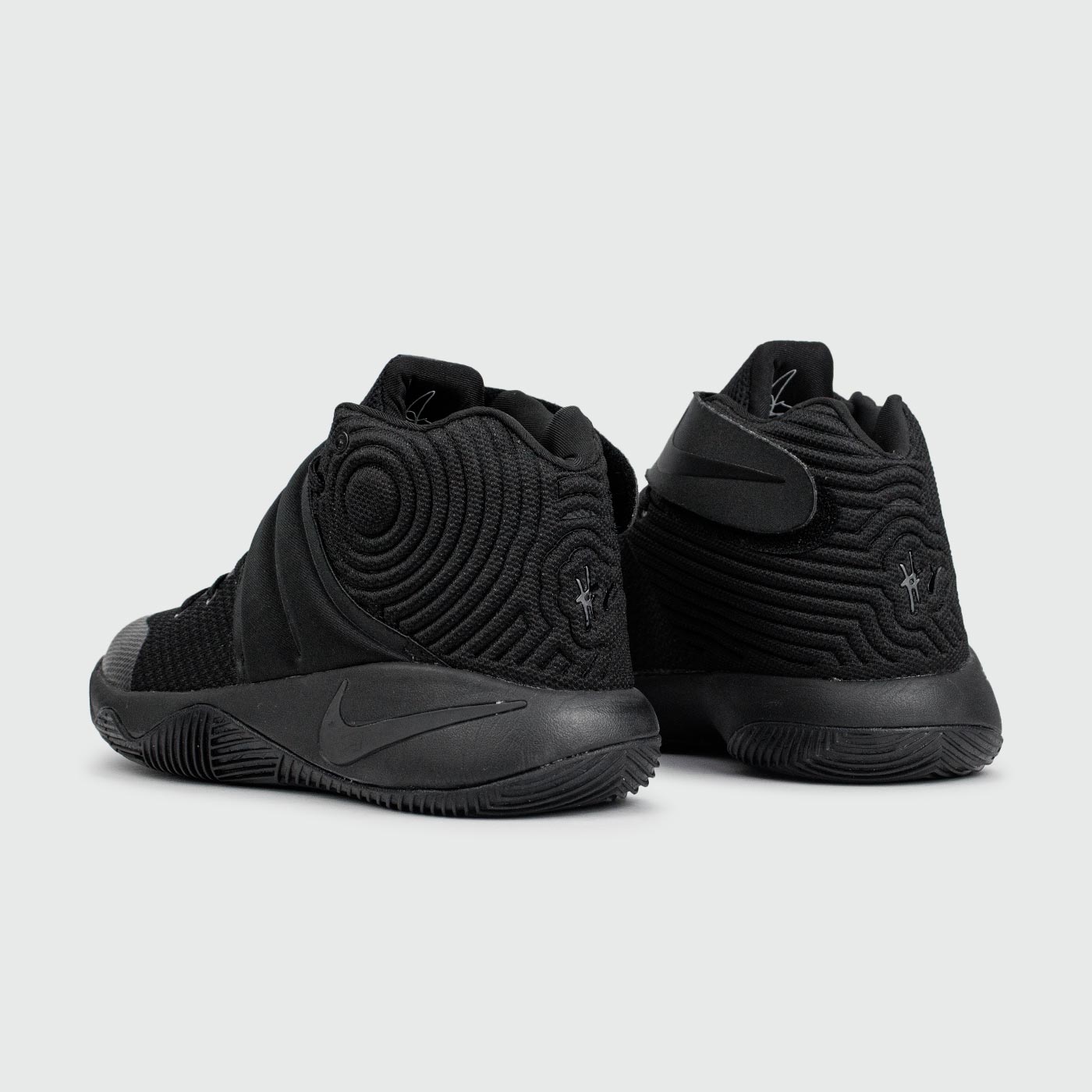 Кроссовки Nike Kyrie 2 Trp. Black Кроссовки Nike Kyrie 2 Trp. Black