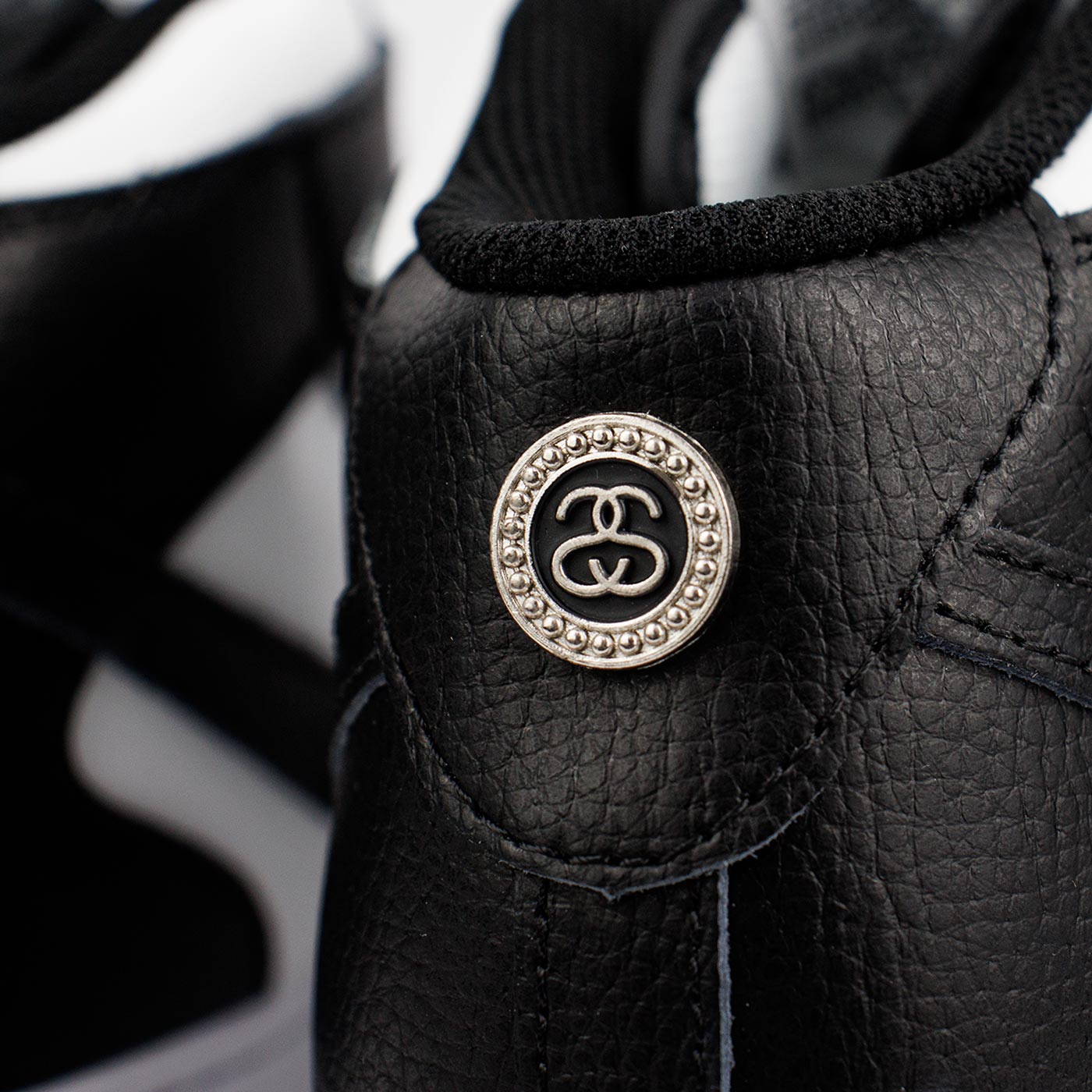 Кроссовки Nike Air Force 1 Mid x Stussy White Black Кроссовки Nike Air Force 1 Mid x Stussy White Black