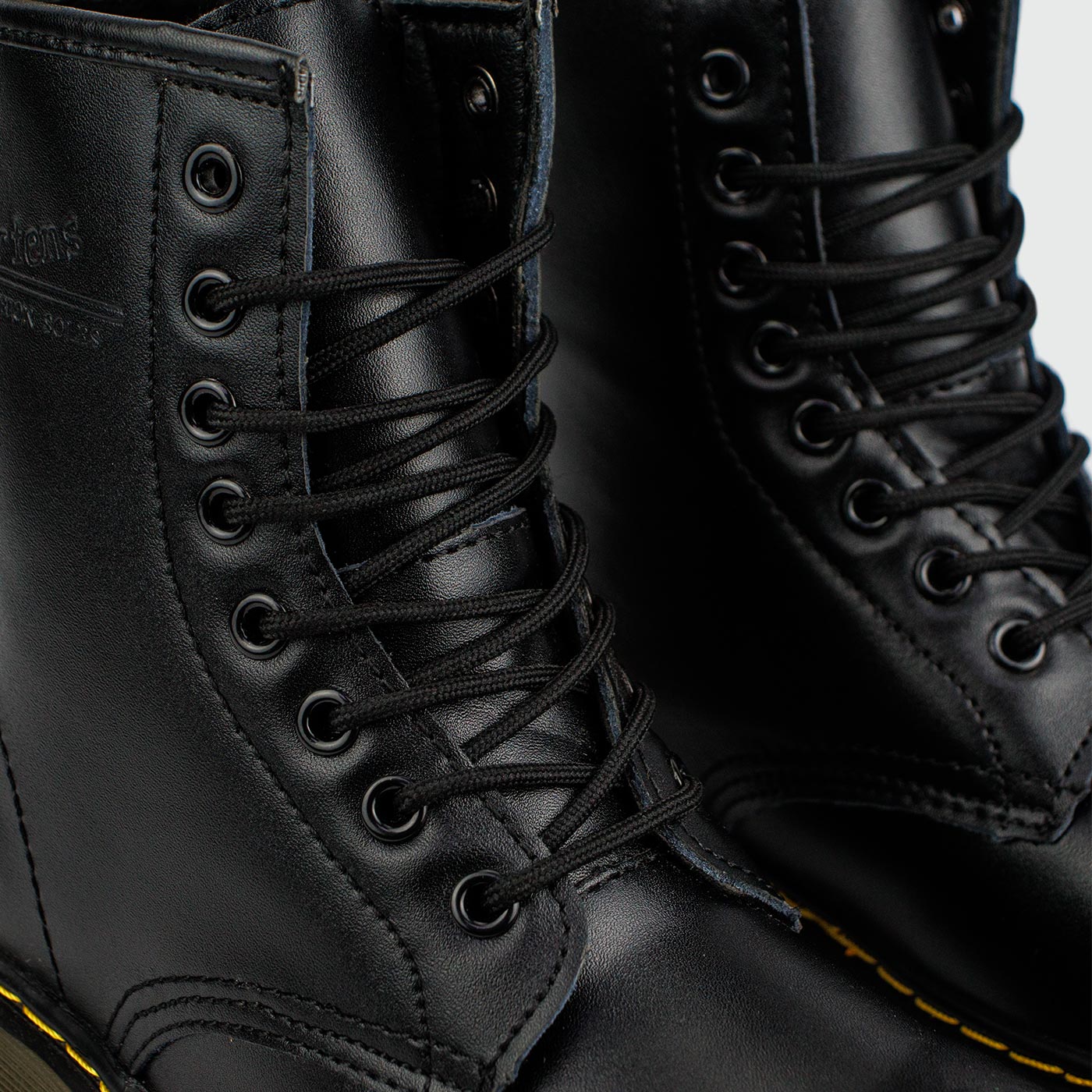 Ботинки Dr. Martens 1460 Black Leather with Fur Ботинки Dr. Martens 1460 Black Leather with Fur