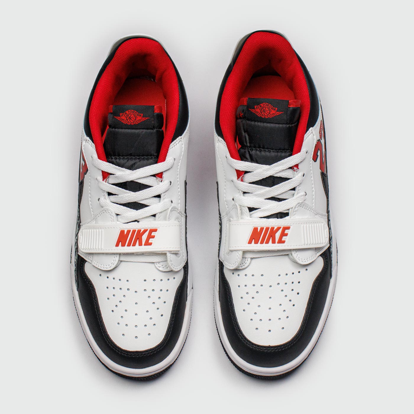 Кроссовки Air Jordan Legacy 312 Low L.Grey Red 23 Кроссовки Air Jordan Legacy 312 Low L.Grey Red 23